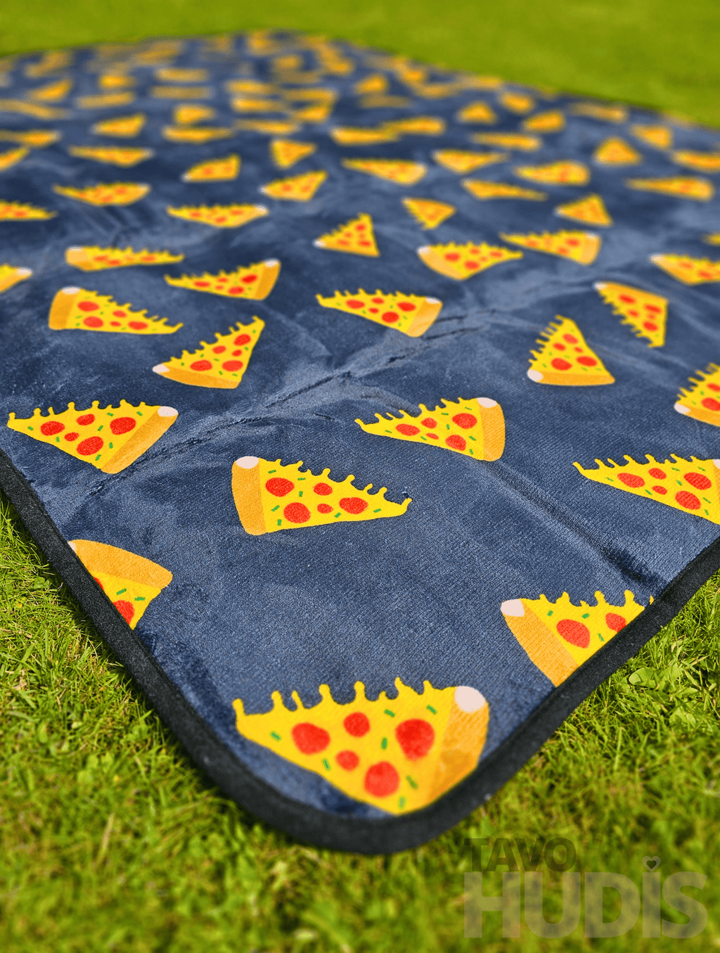 Black Pizza - Picnic Blanket